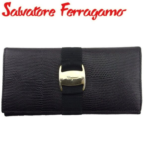 Salvatore Ferragamo Bifold Wallet Rose Authentic Used